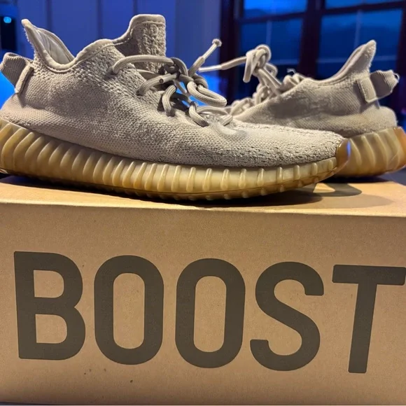 adidas gazelle silver green womens Adidas Yeezy Boost 350 V2 Men's Shoes Sesame main image 1